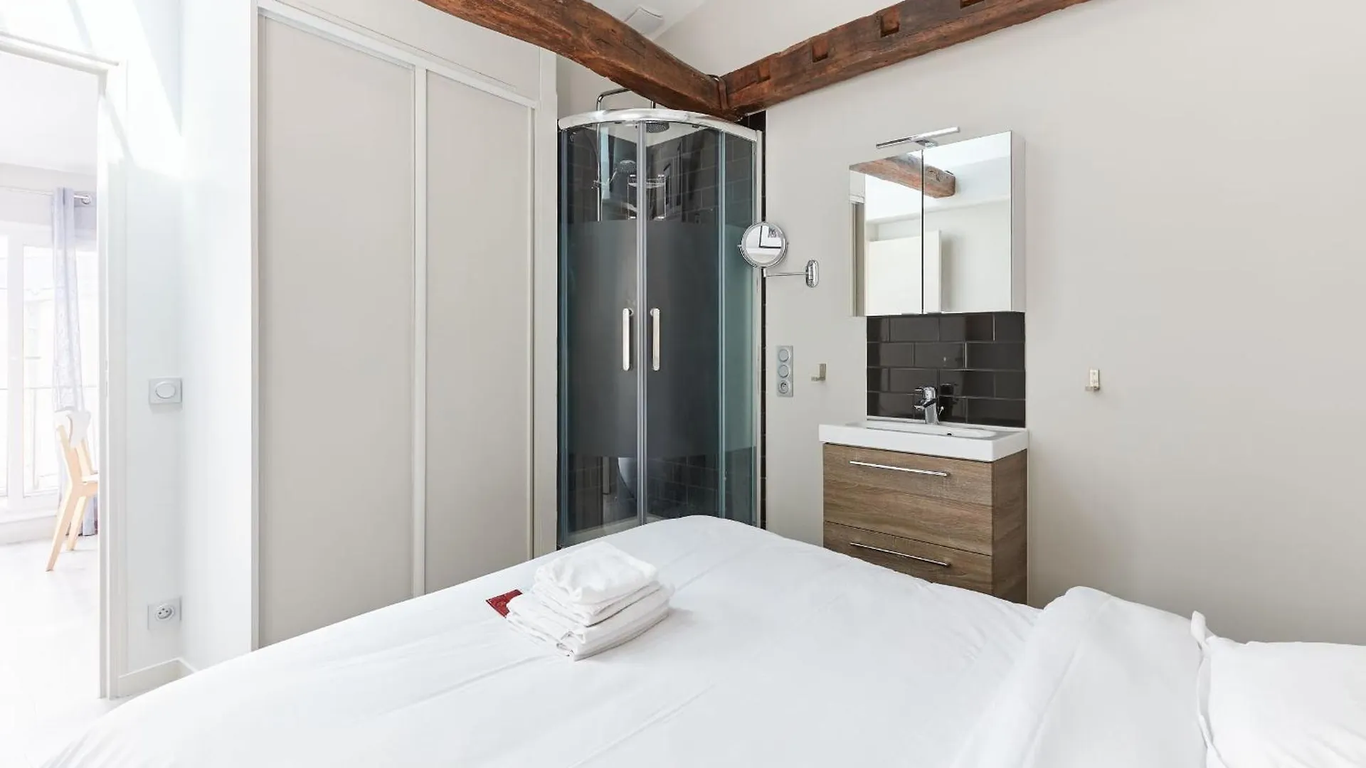 Jardin And Balcony 1Br Διαμέρισμα Παρίσι